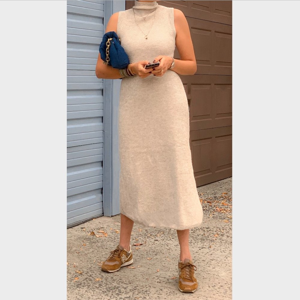 ZARA RIBBED KNIT SWEATER DRESS